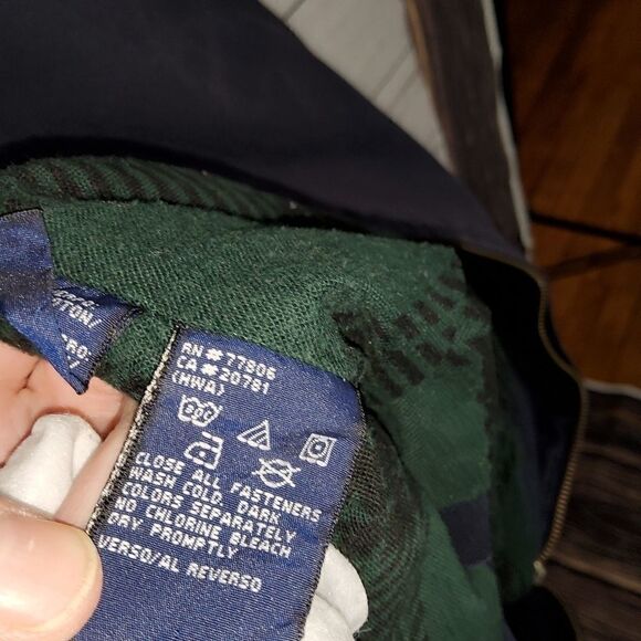 Vintage Men's Tommy Hilfiger Windbreaker - Picture 7 of 12